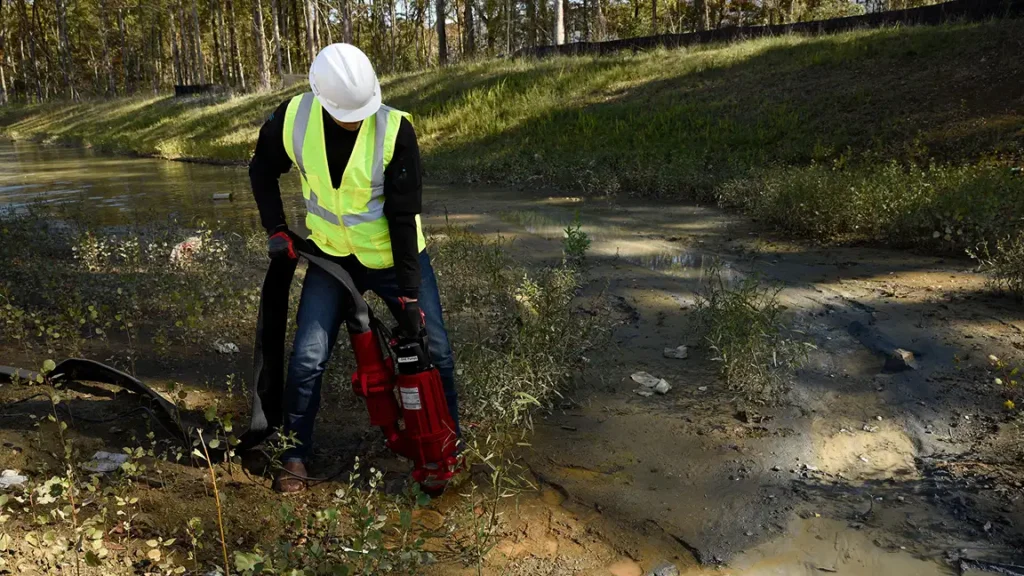 Role-of-Heavy-Duty-Submersible-Pumps-in-Dewatering