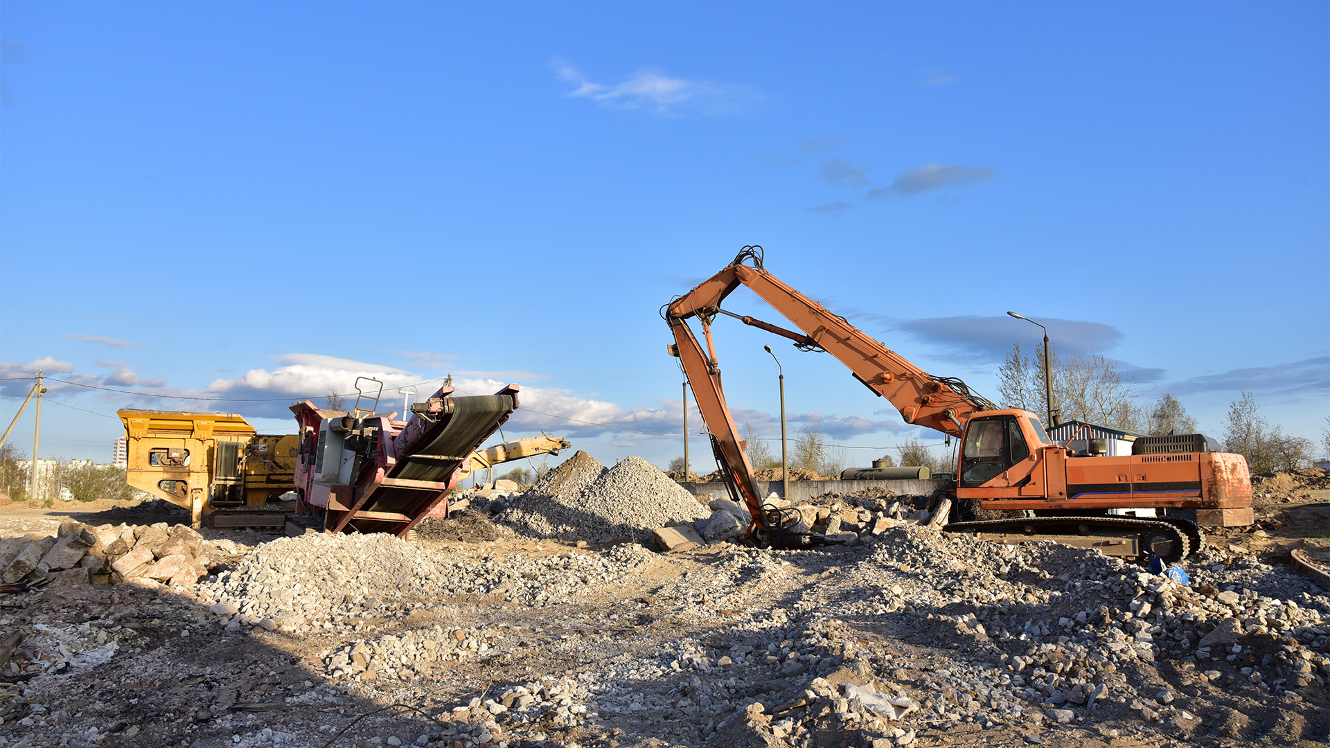 Seasonal-Maintenance-Considerations-long-reach-excavators
